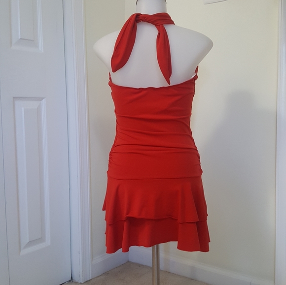 Red hot flirty, criss cross keyhole dress - Picture 8 of 9